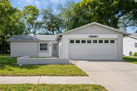 8044 Gleneagle Drive Port Richey FL 34668