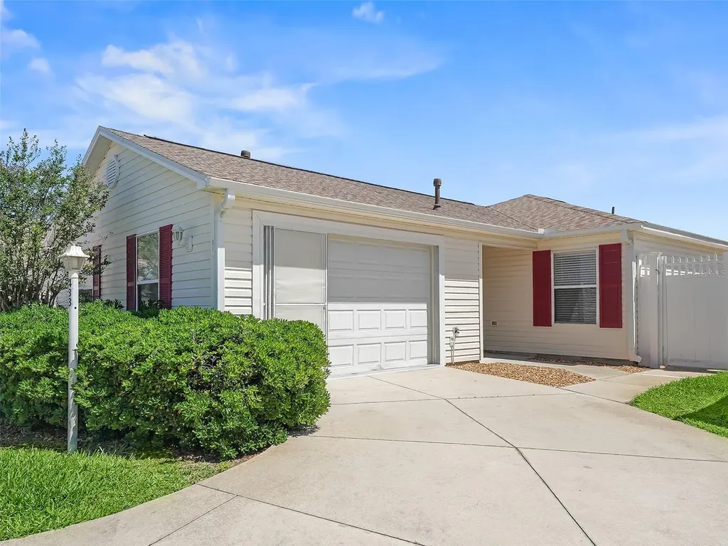433 Brentwood Avenue The Villages FL 32162