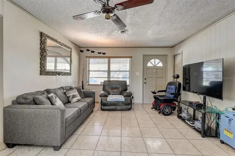 10810 Dominico Street Orlando FL 32825