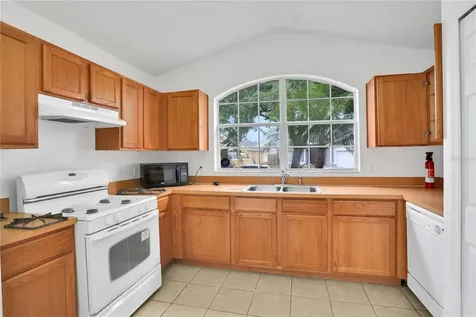 307 Weatherby Place Haines City FL 33844