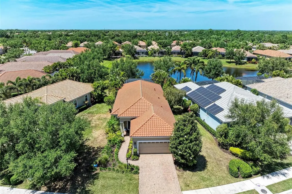 14325 Stirling Drive Lakewood Ranch FL 34202
