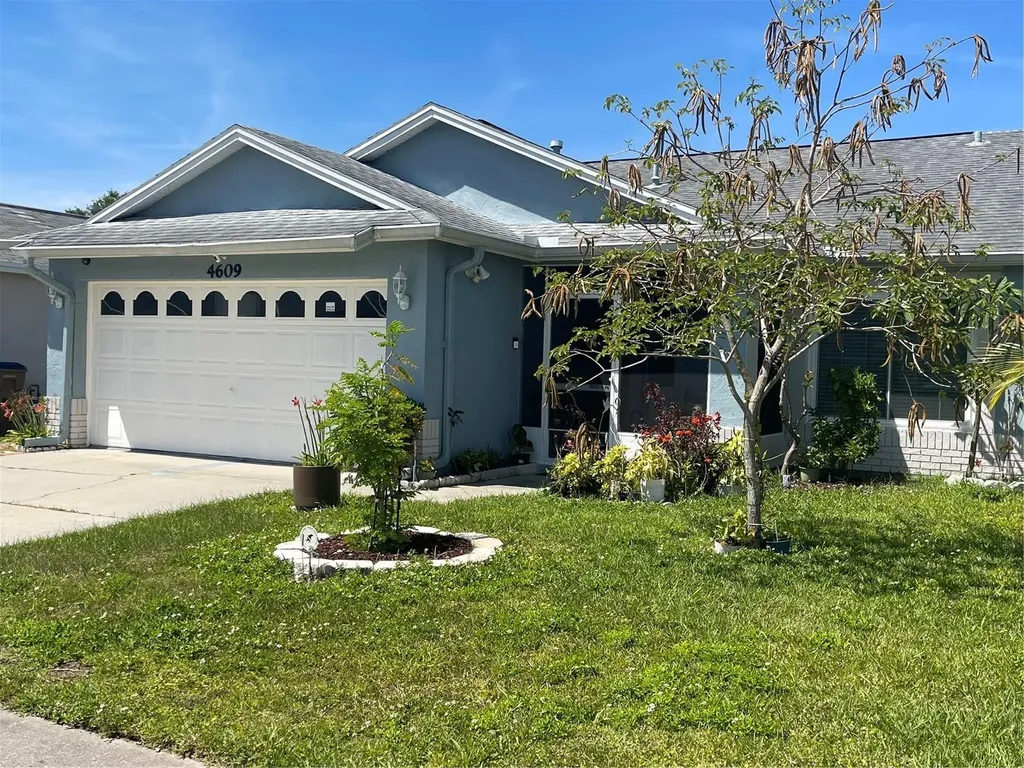 4609 Osceola Point Trail Kissimmee FL 34746