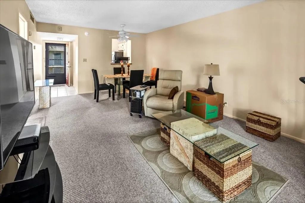 11485 Oakhurst Road Largo FL 33774