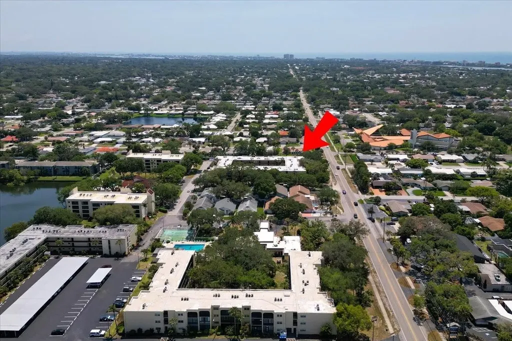 11485 Oakhurst Road Largo FL 33774