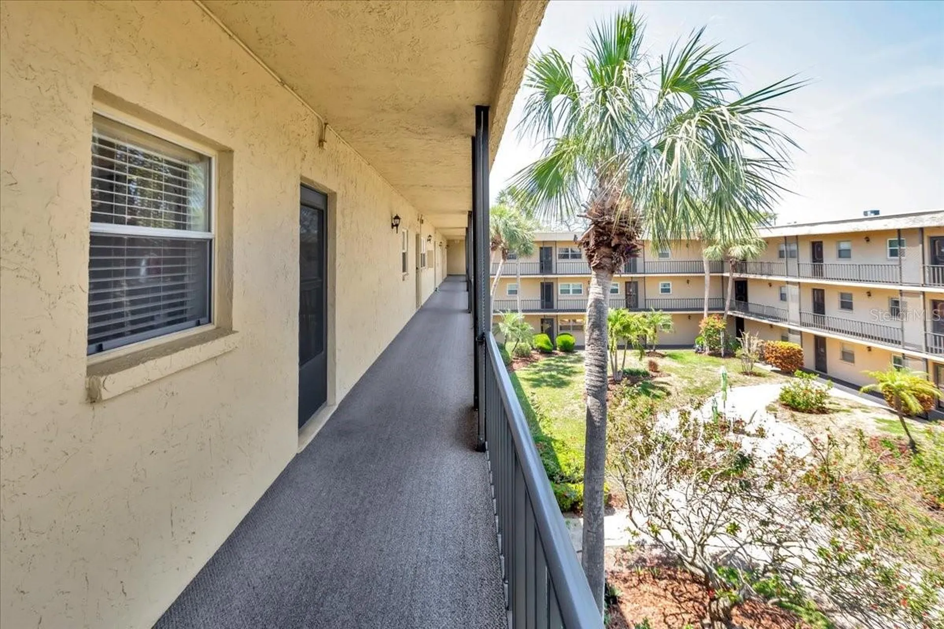 11485 Oakhurst Road Largo FL 33774