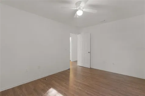 913 County Road 468 Leesburg FL 34748