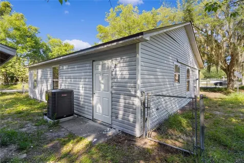 913 County Road 468 Leesburg FL 34748