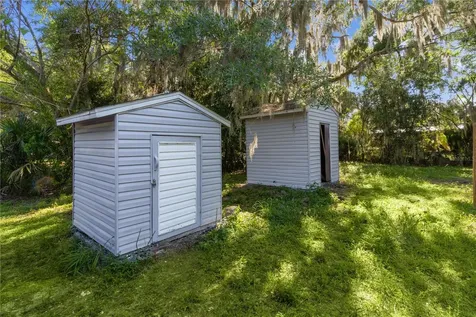 913 County Road 468 Leesburg FL 34748