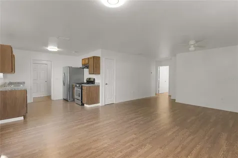 913 County Road 468 Leesburg FL 34748