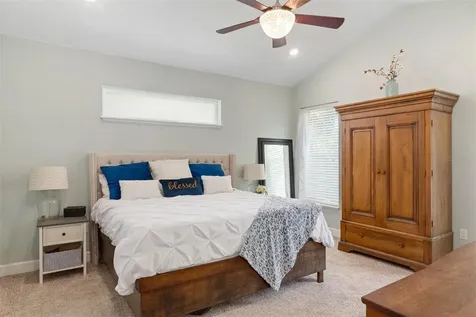 450 NW 136th Street Newberry FL 32669