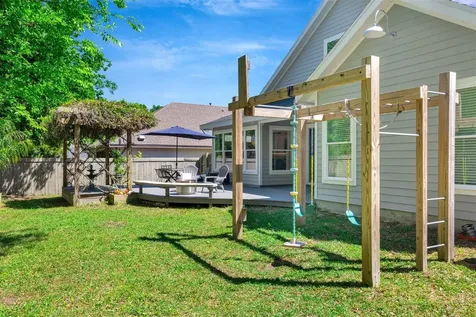 450 NW 136th Street Newberry FL 32669