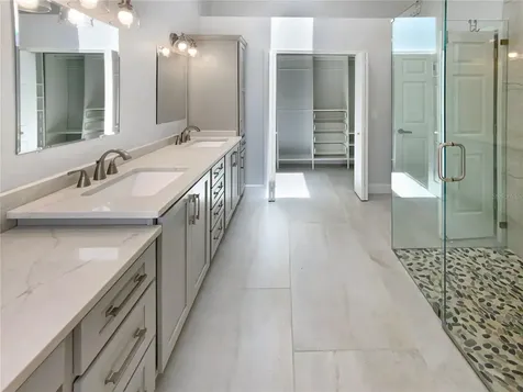356 Silver Pine Drive Lake Mary FL 32746