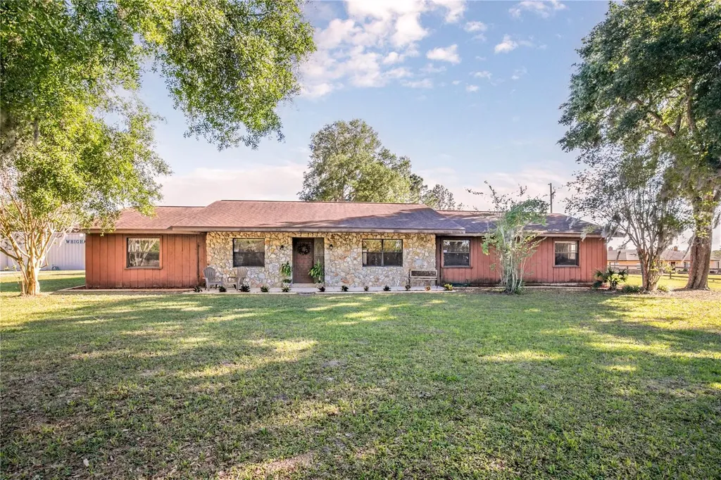 2060 W Kelly Park Road Apopka FL 32712