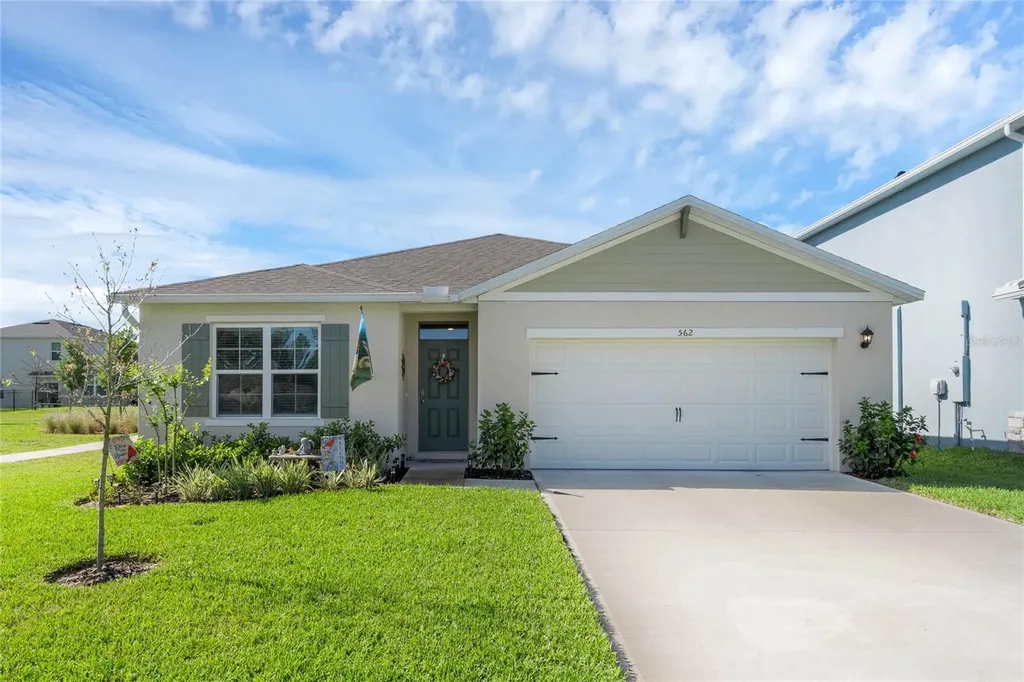 562 Lady Irelyn Court Deland FL 32724