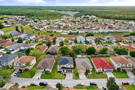 211 Roseling Crossing Davenport FL 33897
