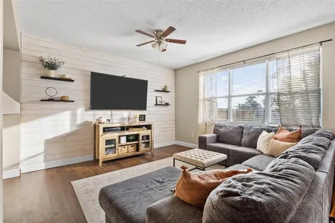 211 Roseling Crossing Davenport FL 33897