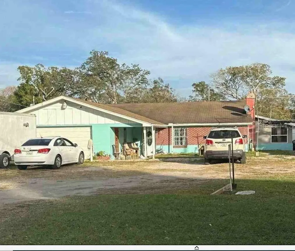 7011 N Oregon Avenue Tampa FL 33604