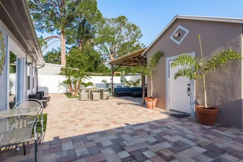 7911 Woodgrove Circle Tampa FL 33615