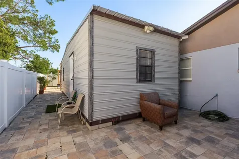 7911 Woodgrove Circle Tampa FL 33615