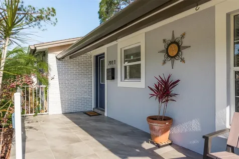 7911 Woodgrove Circle Tampa FL 33615