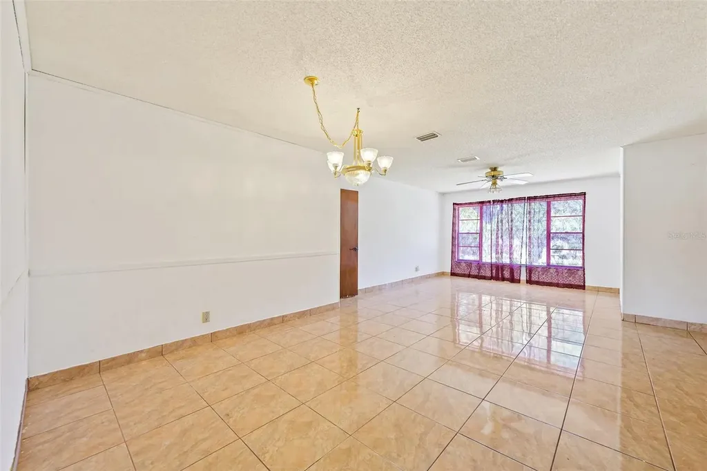 9930 County Road 114b Wildwood FL 34785