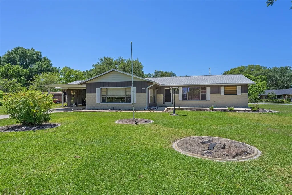 9930 County Road 114b Wildwood FL 34785