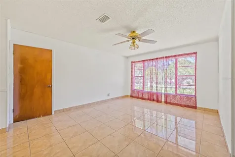 9930 County Road 114b Wildwood FL 34785