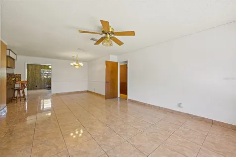 9930 County Road 114b Wildwood FL 34785