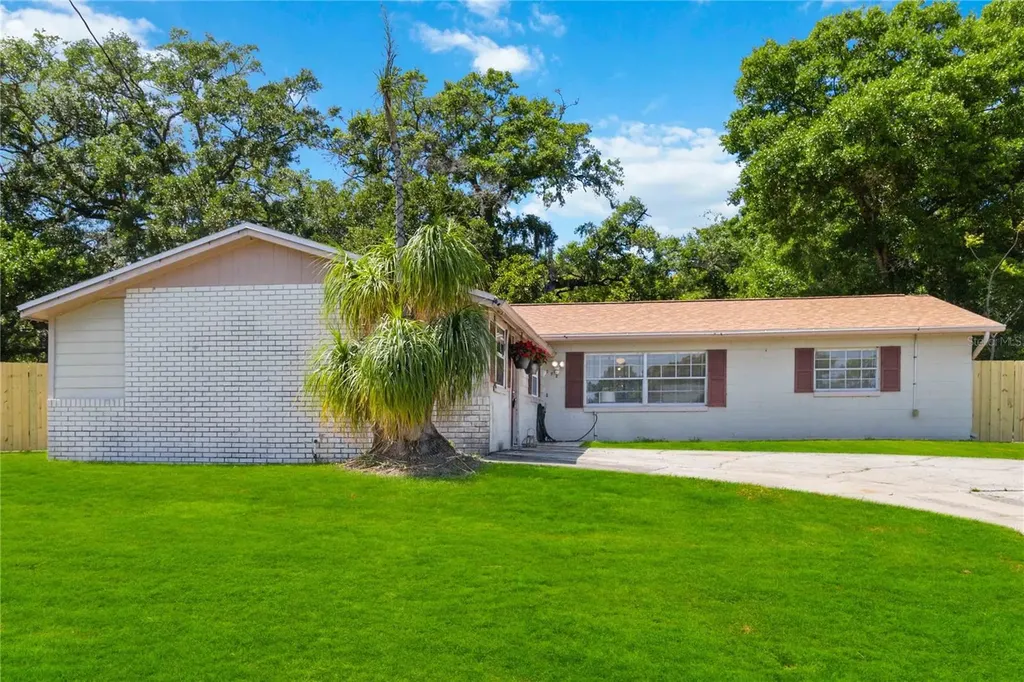 592 Fordham Avenue Altamonte Springs FL 32714