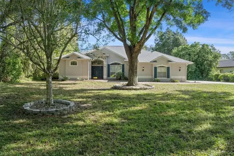 77 Oak Village Boulevard S Homosassa FL 34446