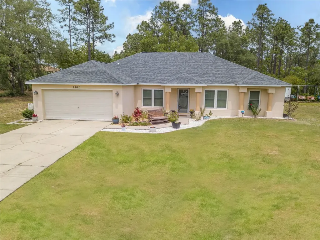 1287 W Efland Lane Citrus Springs FL 34434