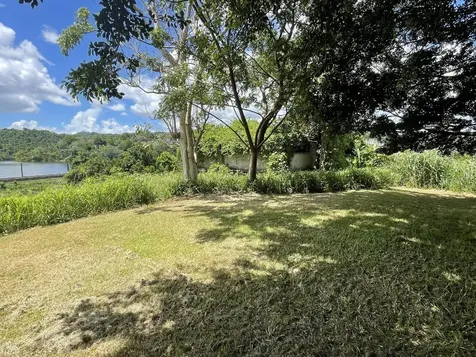 Camino Entrada Al Lago San Juan PR 00926