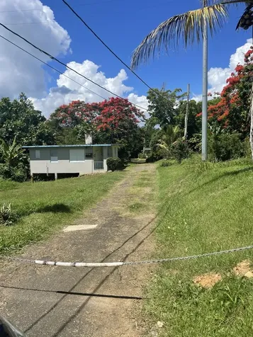 Camino Entrada Al Lago San Juan PR 00926