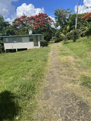 Camino Entrada Al Lago San Juan PR 00926