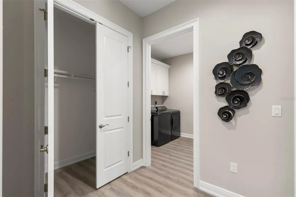 47A Bayview Court S St Petersburg FL 33711