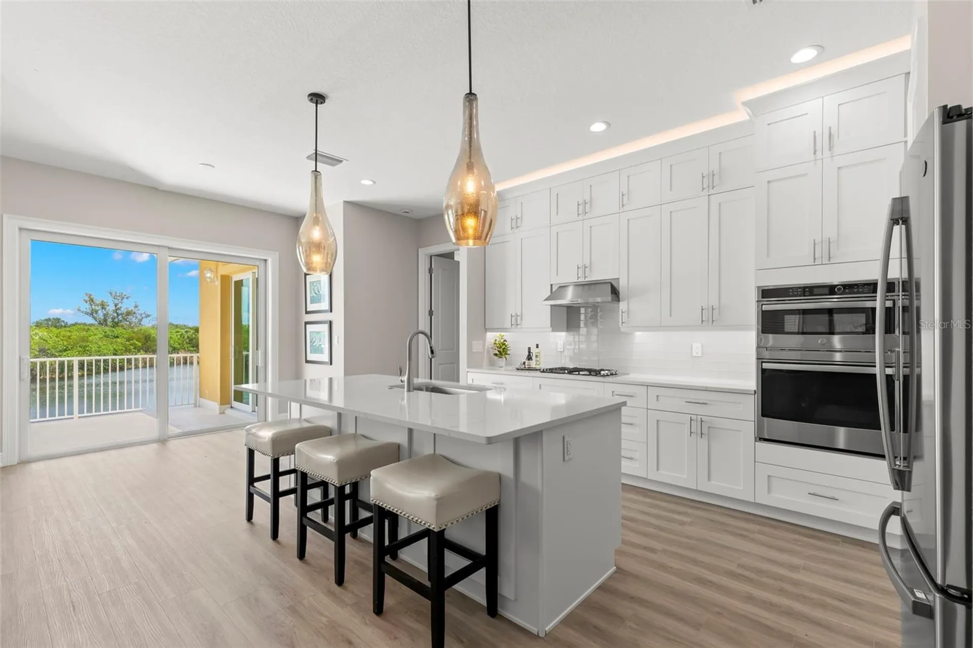47A Bayview Court S St Petersburg FL 33711