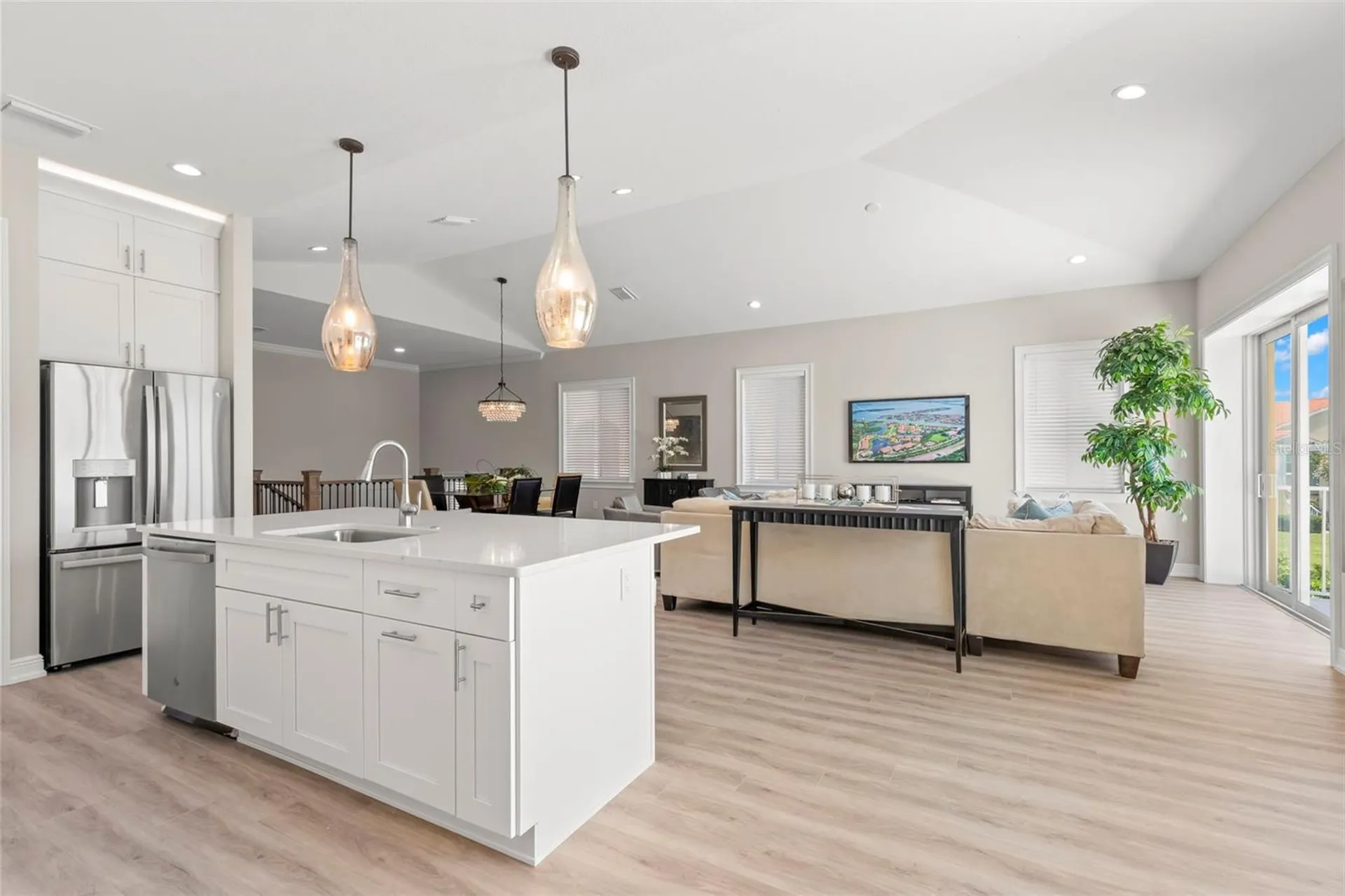 47A Bayview Court S St Petersburg FL 33711