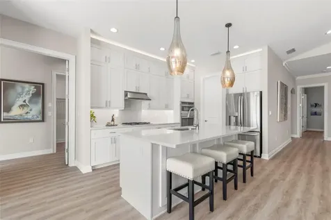47A Bayview Court S St Petersburg FL 33711