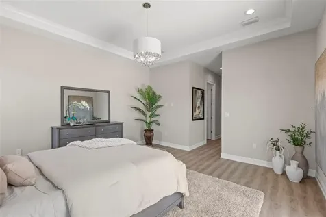47A Bayview Court S St Petersburg FL 33711