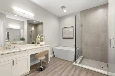 47A Bayview Court S St Petersburg FL 33711