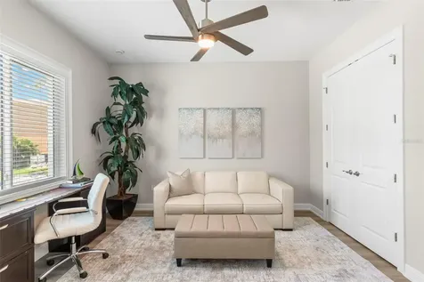 47A Bayview Court S St Petersburg FL 33711