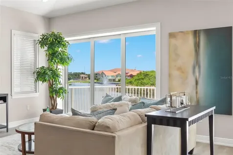 47A Bayview Court S St Petersburg FL 33711