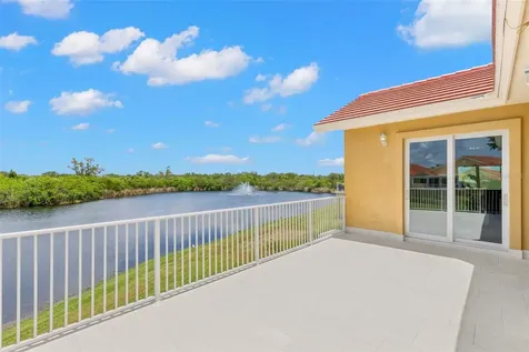 47A Bayview Court S St Petersburg FL 33711