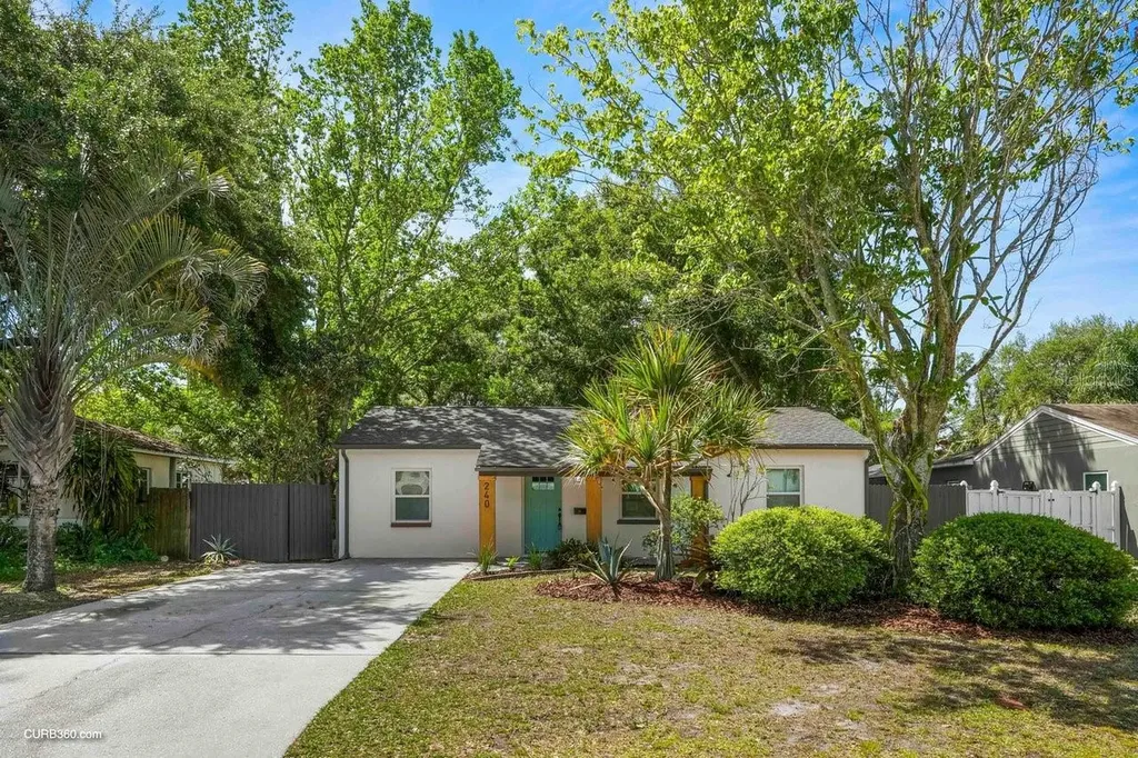 240 42nd Avenue NE St Petersburg FL 33703