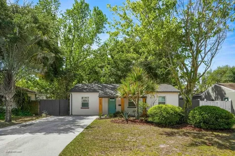 240 42nd Avenue NE St Petersburg FL 33703