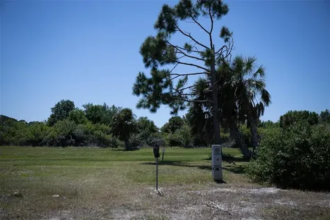 307 Robalo North Port FL 34287