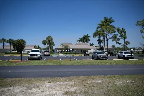307 Robalo North Port FL 34287