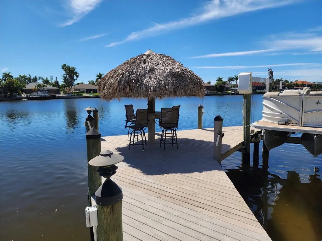 502 SW 33rd Avenue Cape Coral FL 33991