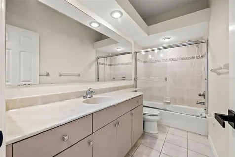 7300 125th Street Seminole FL 33772