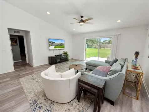 1077 Woodland Oaks Drive Lakeland FL 33813